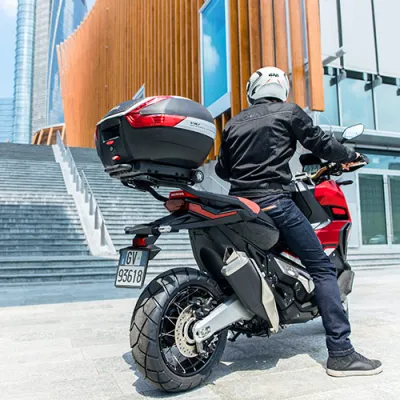 Top Case GIVI V47 MONOKEY Cutie Bagaje 47L